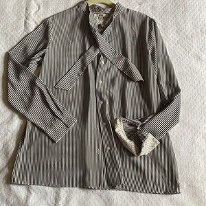 Uniqlo black and white striped button down blouse - nice details